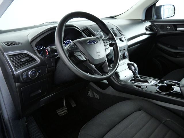 2017 Ford Edge SE