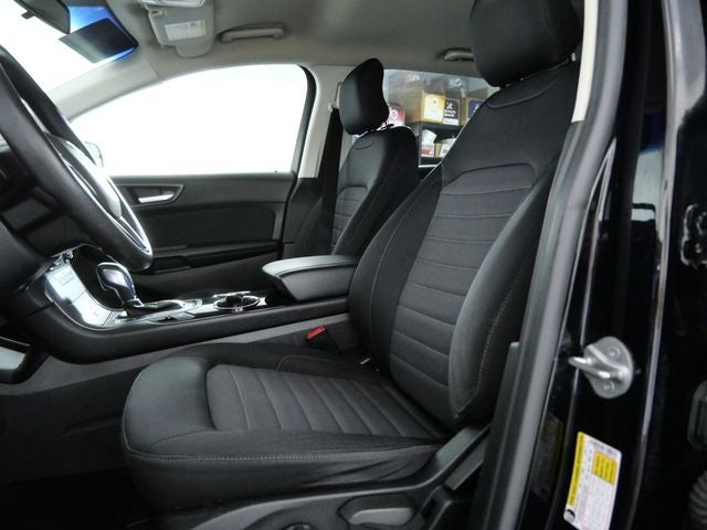 2017 Ford Edge SE
