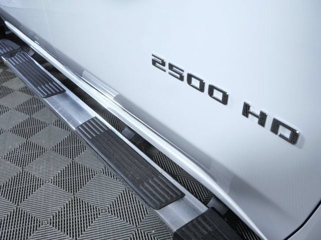 2022 Chevrolet Silverado 2500HD Custom