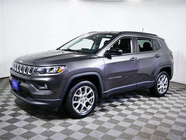 2022 Jeep Compass Latitude Lux