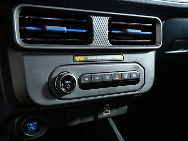 2025 Ford Maverick Lobo Standard