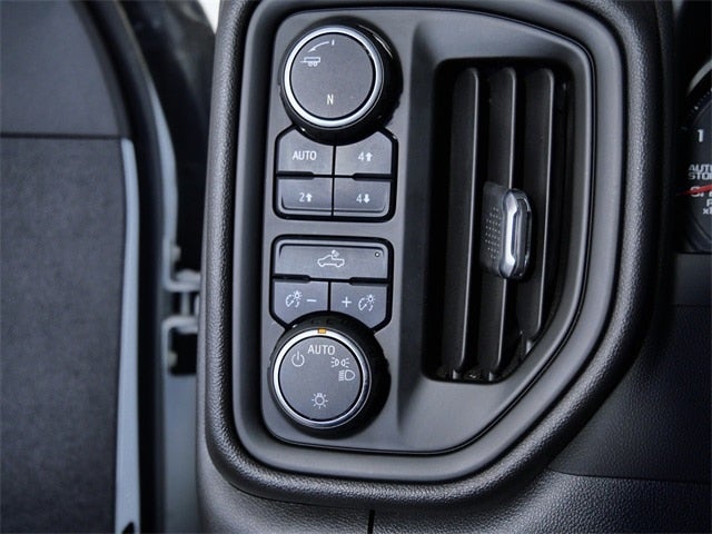 2022 Chevrolet Silverado 1500 LTD Custom Trail Boss