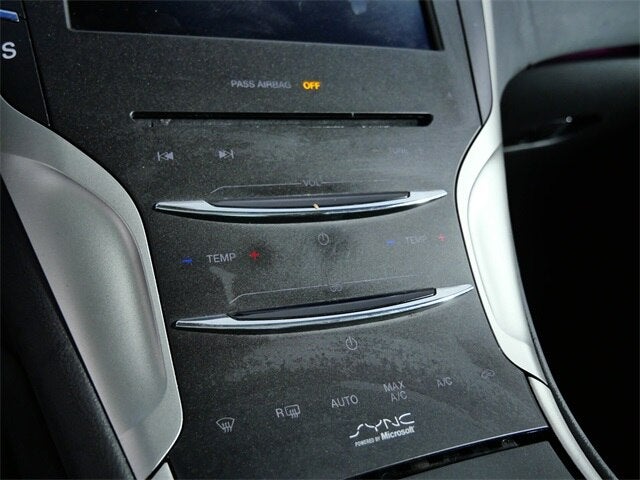 2013 Lincoln MKZ Base