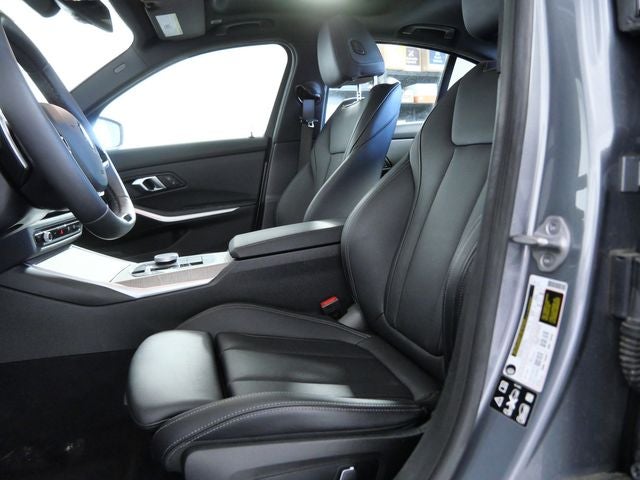 2025 BMW 3 Series 330i xDrive