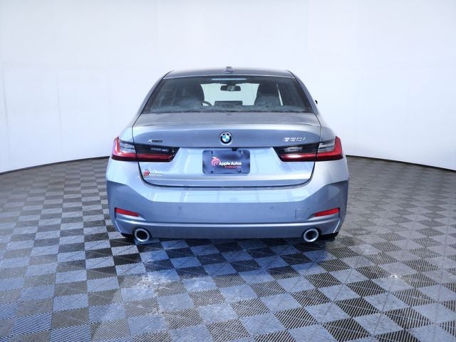 2025 BMW 3 Series 330i xDrive