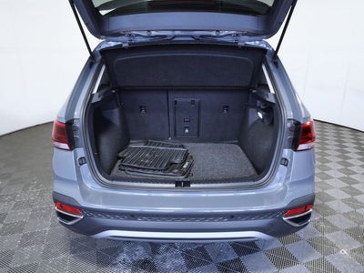2024 Volkswagen Taos 1.5T SEL