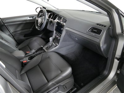 2018 Volkswagen Golf TSI SE 4-Door