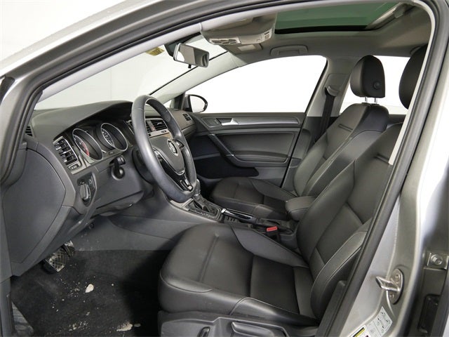 2018 Volkswagen Golf TSI SE 4-Door