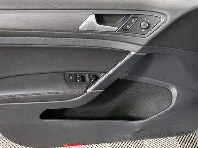 2018 Volkswagen Golf TSI SE 4-Door