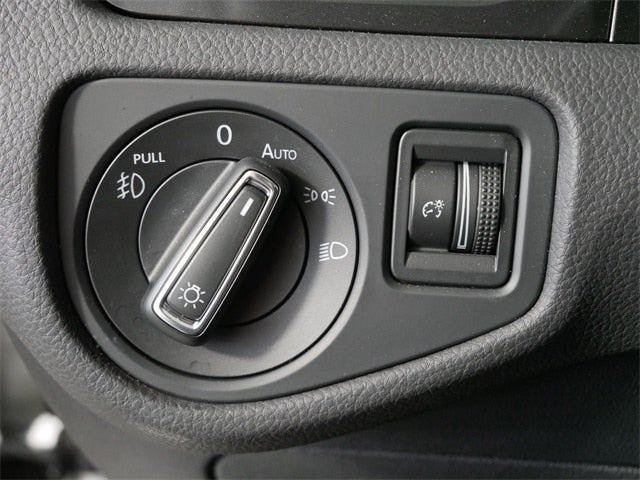 2018 Volkswagen Golf TSI SE 4-Door