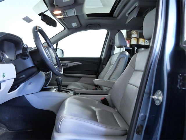 2018 Honda Pilot EX-L w/Rear Entertainment System