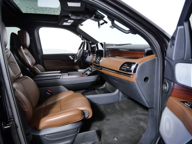 2023 Lincoln Navigator L Reserve