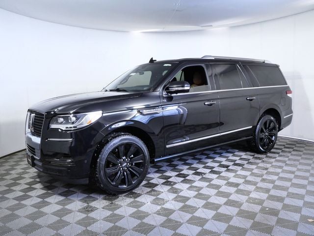 2023 Lincoln Navigator L Reserve
