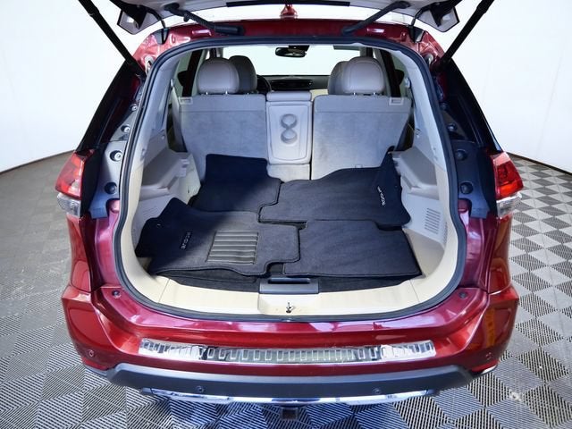 2020 Nissan Rogue SL