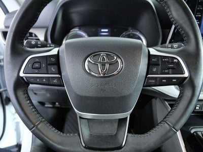 2022 Toyota Highlander Hybrid LE