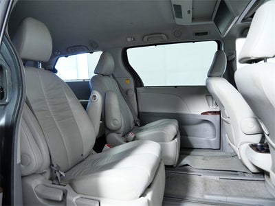 2011 Toyota Sienna Base