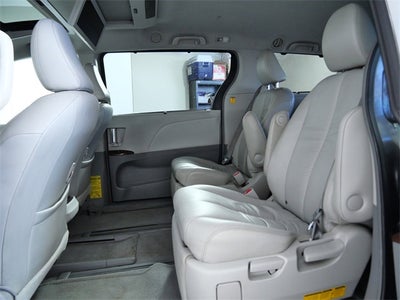 2011 Toyota Sienna Base