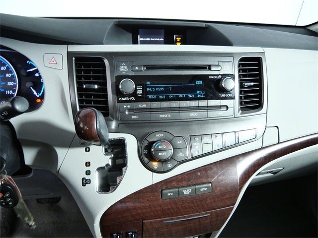 2011 Toyota Sienna Base