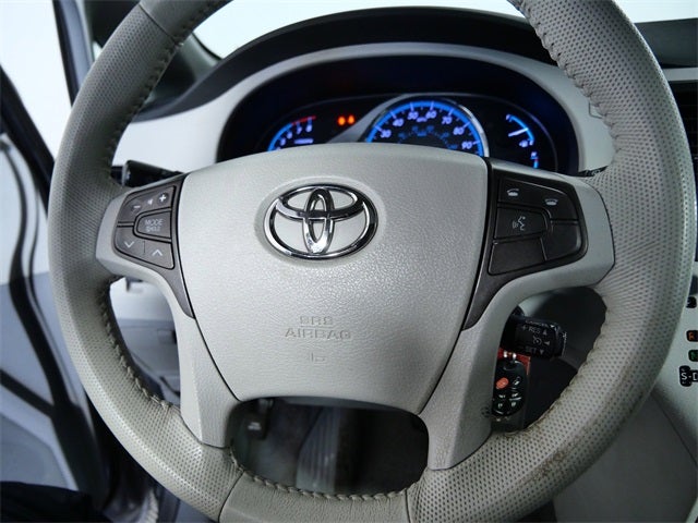 2011 Toyota Sienna Base
