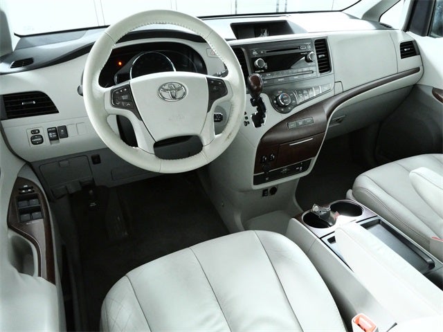 2011 Toyota Sienna Base