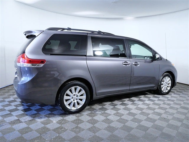 2011 Toyota Sienna Base
