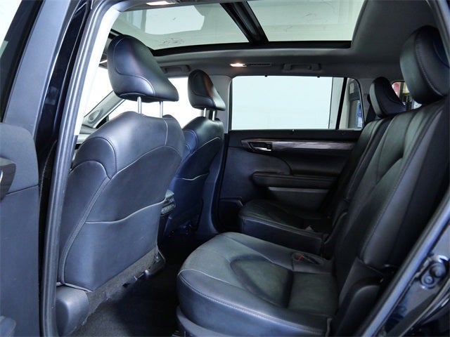 2020 Toyota Highlander Platinum