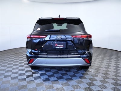 2020 Toyota Highlander Platinum
