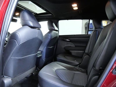 2021 Toyota Highlander XSE