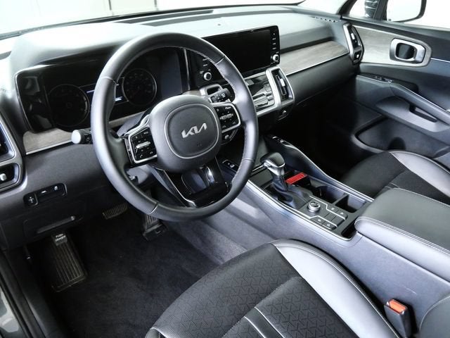 2023 Kia Sorento X-Line S