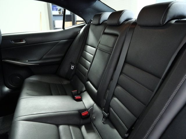 2017 Lexus IS 350