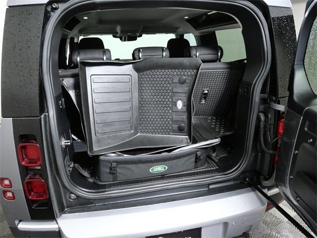 2022 Land Rover Defender 90 Standard