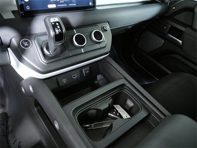 2022 Land Rover Defender 90 Standard