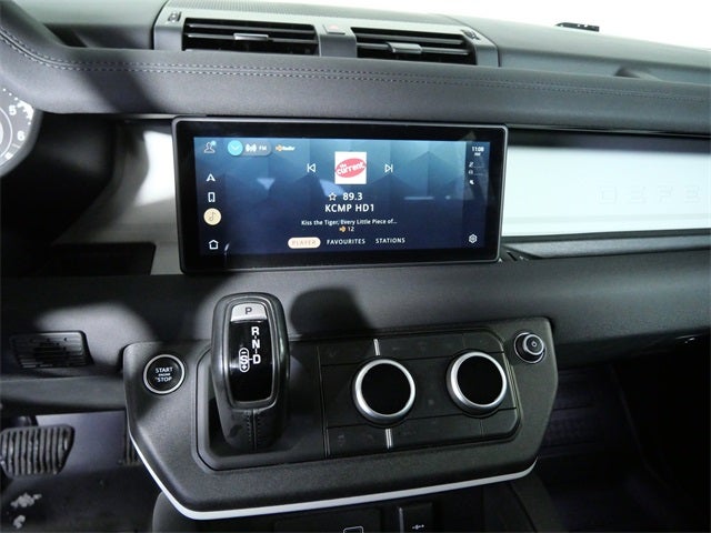 2022 Land Rover Defender 90 Standard