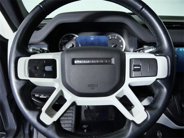 2022 Land Rover Defender 90 Standard