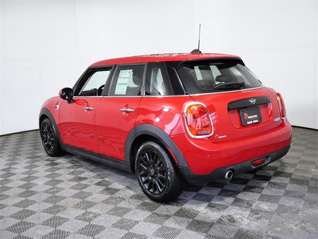 2019 MINI Cooper Signature