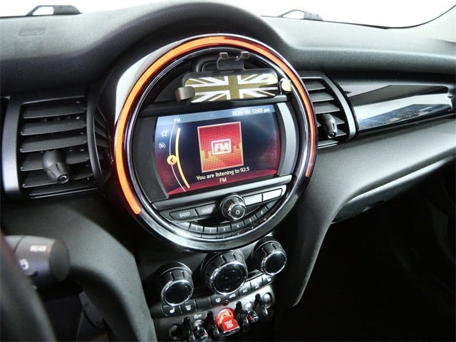 2019 MINI Cooper Signature