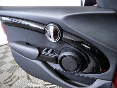 2019 MINI Cooper Signature