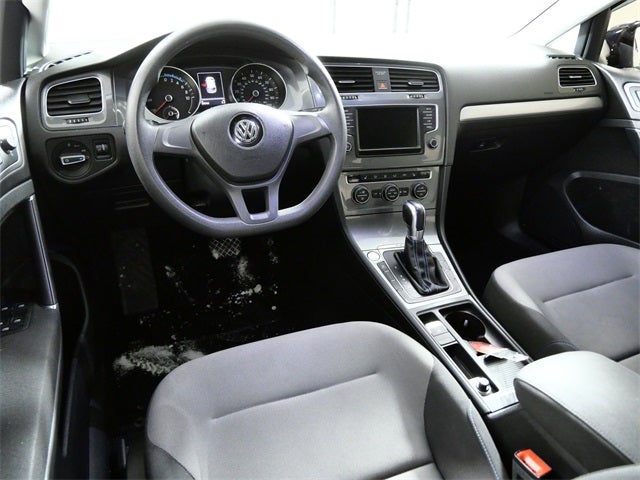 2016 Volkswagen e-Golf SE