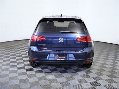 2016 Volkswagen e-Golf SE