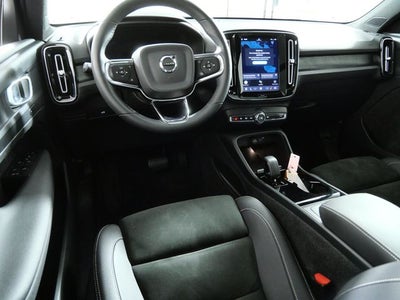 2023 Volvo XC40 Recharge Pure Electric Twin Plus