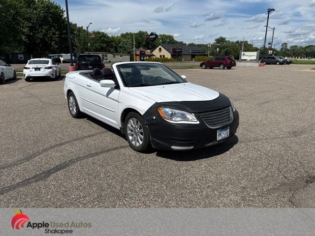 2012 Chrysler 200 Touring
