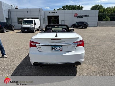 2012 Chrysler 200 Touring