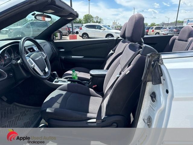 2012 Chrysler 200 Touring