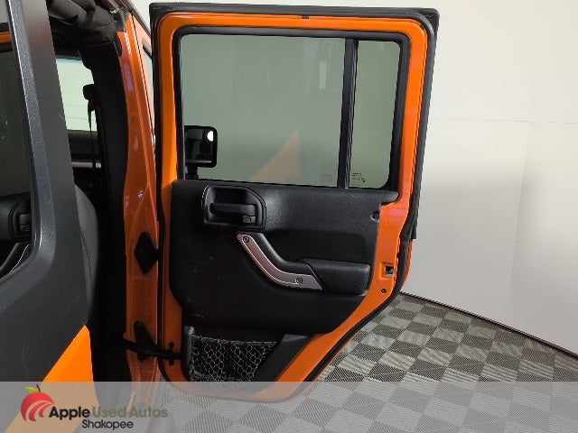 2012 Jeep Wrangler Unlimited Sahara