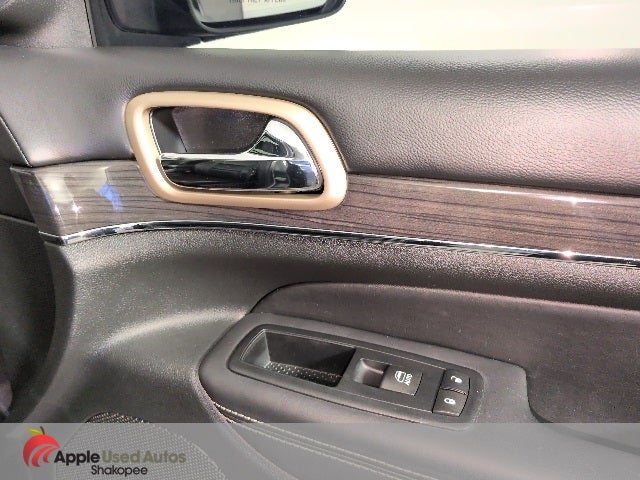 2015 Jeep Grand Cherokee Overland HEMI