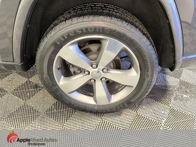 2015 Jeep Grand Cherokee Overland HEMI