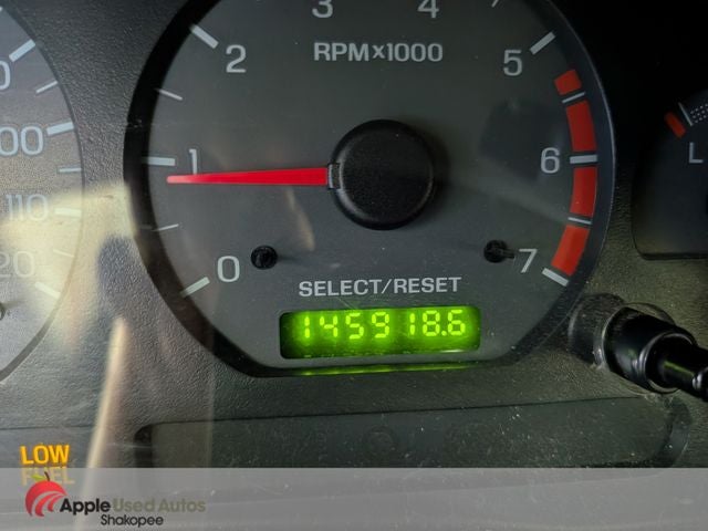 2002 Ford Mustang V6 Deluxe