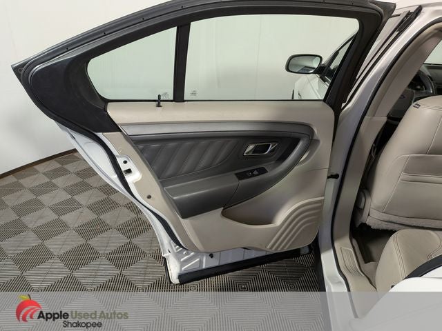 2010 Ford Taurus SEL