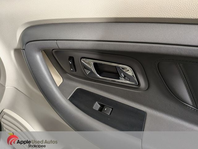 2010 Ford Taurus SEL