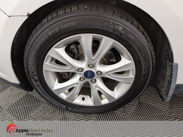 2010 Ford Taurus SEL